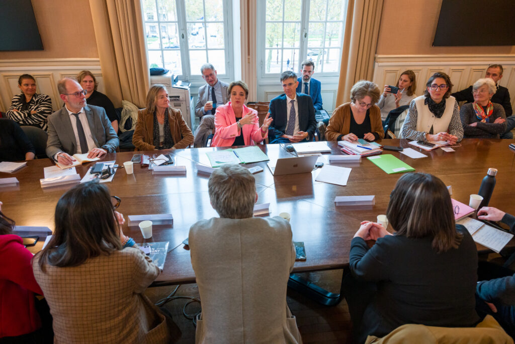 Commission petite enfance de France Urbaine en présence de Mme Canayer, Ministre de la petite enfance et de la famille