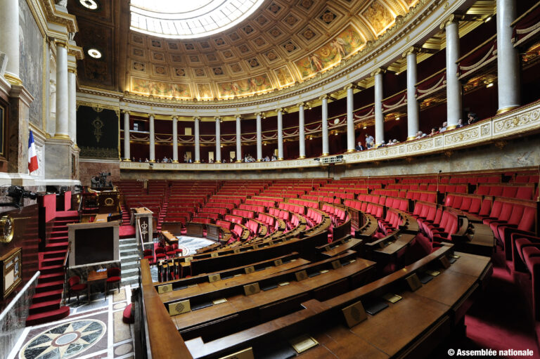 hemicycle-vide